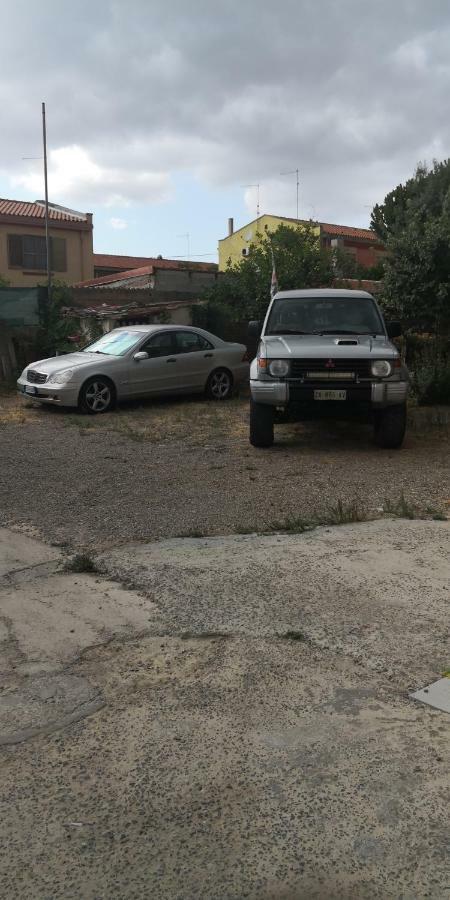 A Casa Di Rossano E Rossella Apartment Carbonia Exterior foto